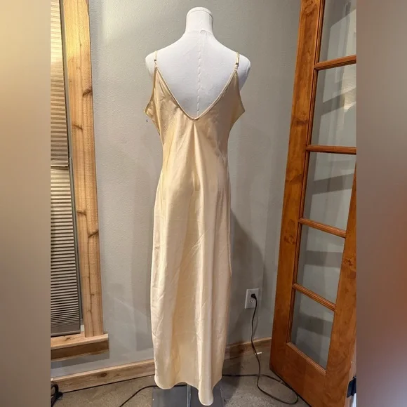 Free People Champagne Satin Maxi Slip Dress L | 90s Minimalist style - Picture 3 of 5